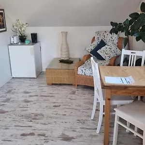 Apartamento Gemütliche Im Einfamilienhaus